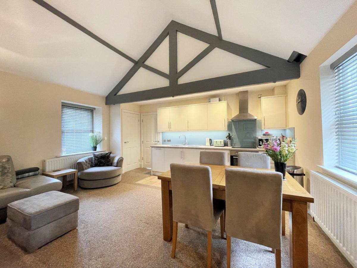Arthurs Cottage -Charming Courtyard Cottage In The Heart Of Kendal, The Lake District Eksteriør billede